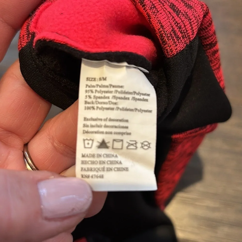 Igloo Pro Text Touch Sensitive Thermal CHR ceramic Heat Retention winter gloves